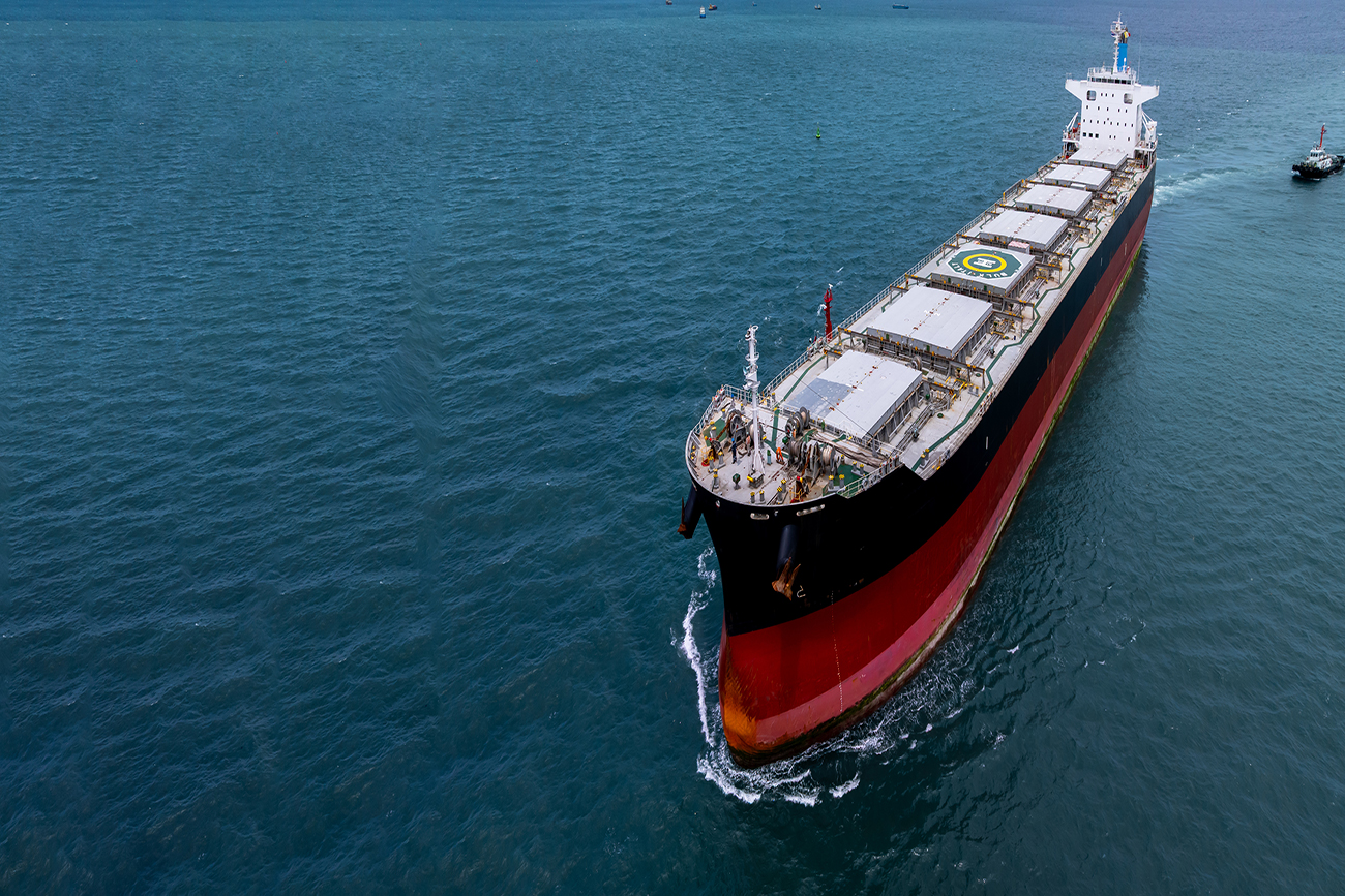 aerial-view-bulk-carrier-cargo-ship-vessel-global-2026-01-09-10-28-54-utc